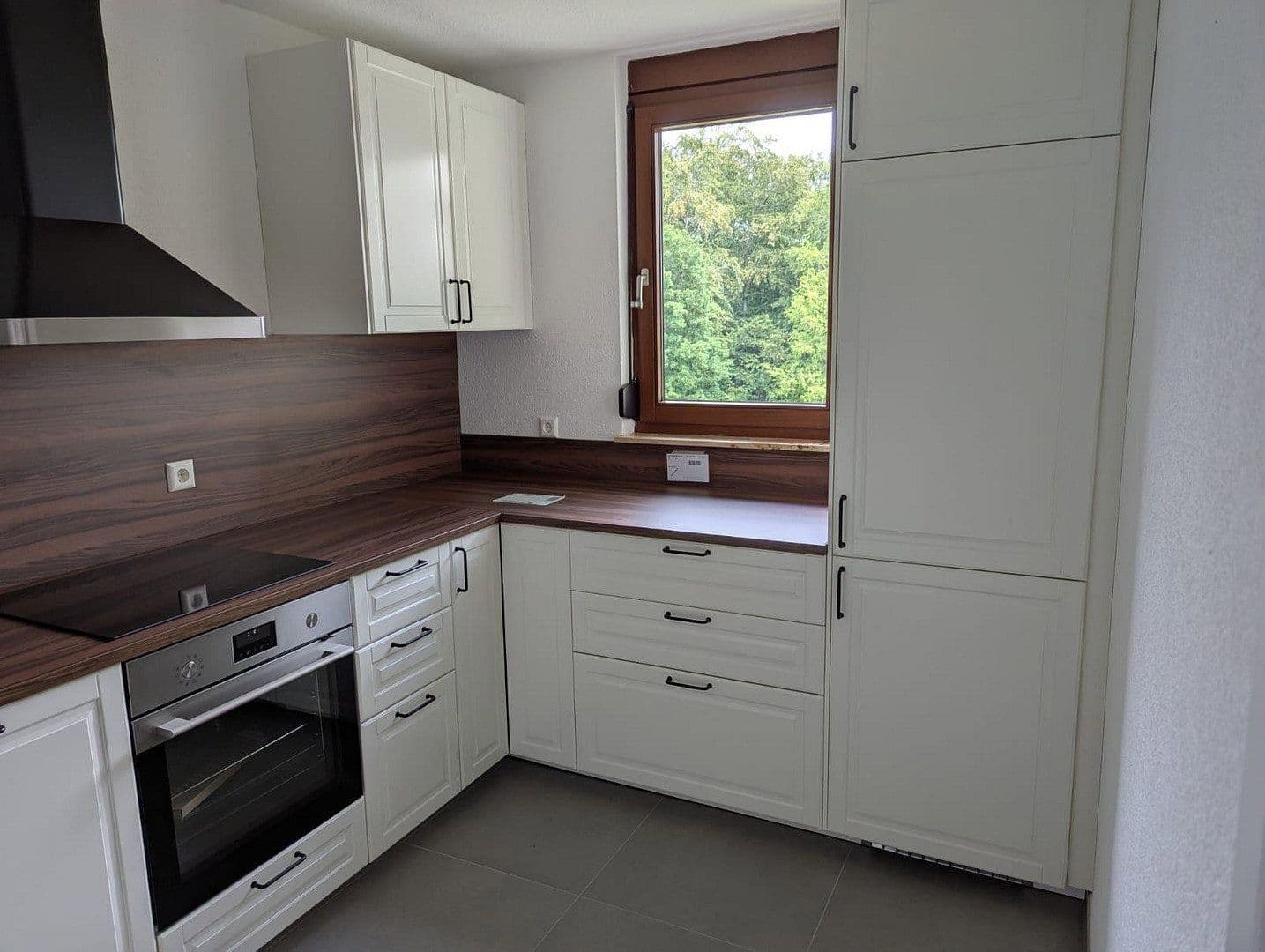 Prenájom bytu 4-izbový 94 m², Heidenheim an der Brenz, Bádensko-Wurttembersko Prenájom bytu 4-izbový 94 m², Heidenheim an der Brenz, Bádensko-Wurttembersko