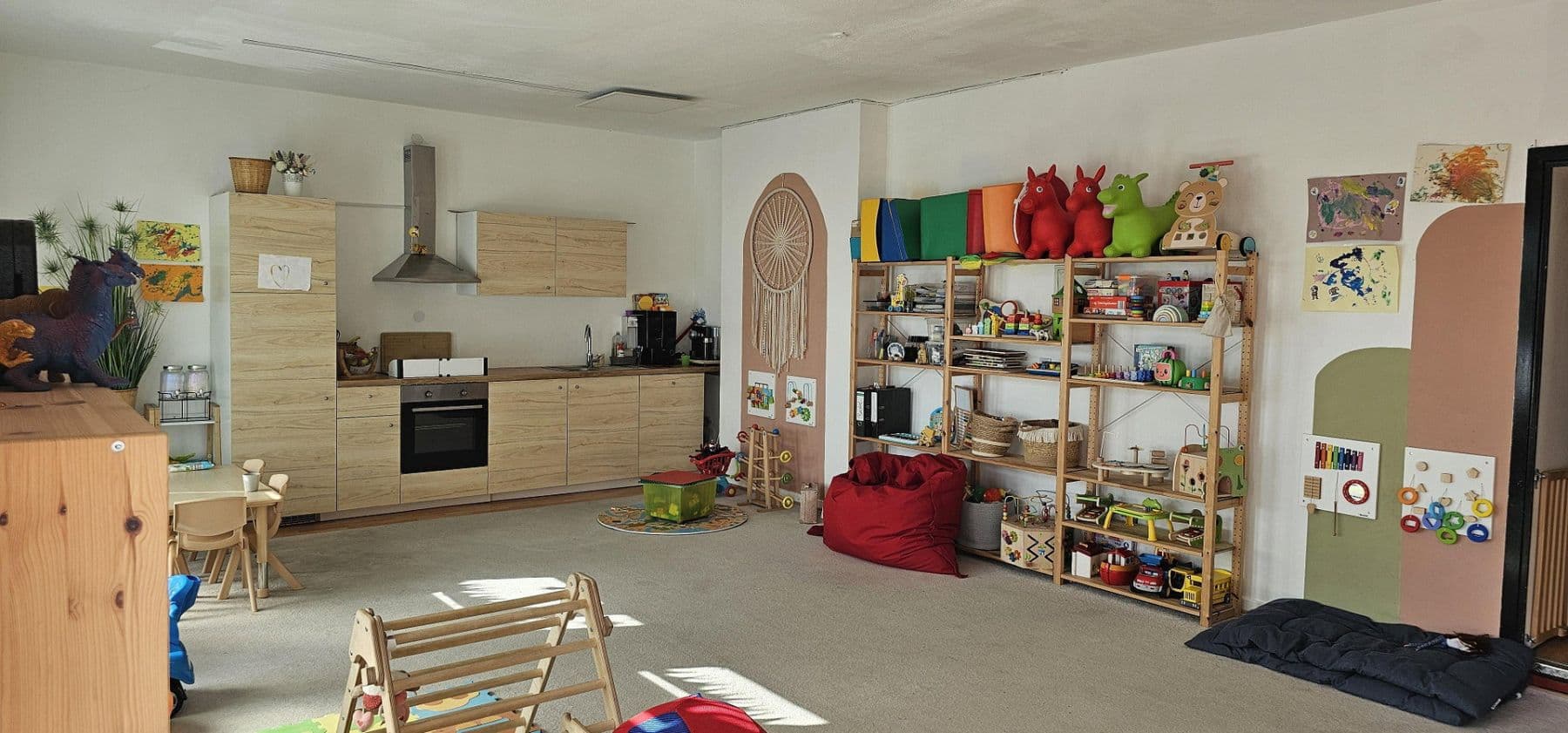 Prenájom kancelárie 83 m², Erkrather Straße 68, Düsseldorf, Severné Porýnie - Westfálsko Prenájom kancelárie 83 m², Erkrather Straße 68, Düsseldorf, Severné Porýnie - Westfálsko