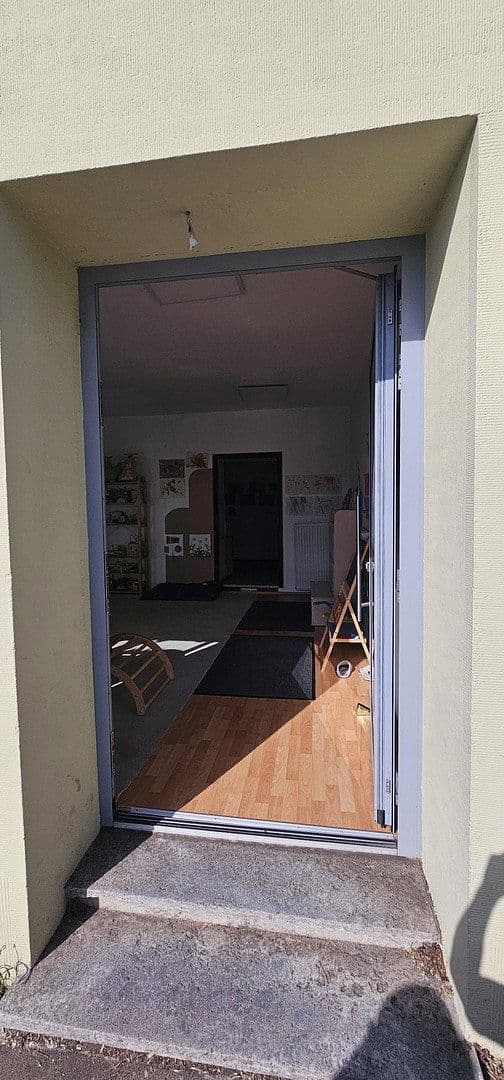 Prenájom kancelárie 83 m², Erkrather Straße 68, Düsseldorf, Severné Porýnie - Westfálsko Prenájom kancelárie 83 m², Erkrather Straße 68, Düsseldorf, Severné Porýnie - Westfálsko