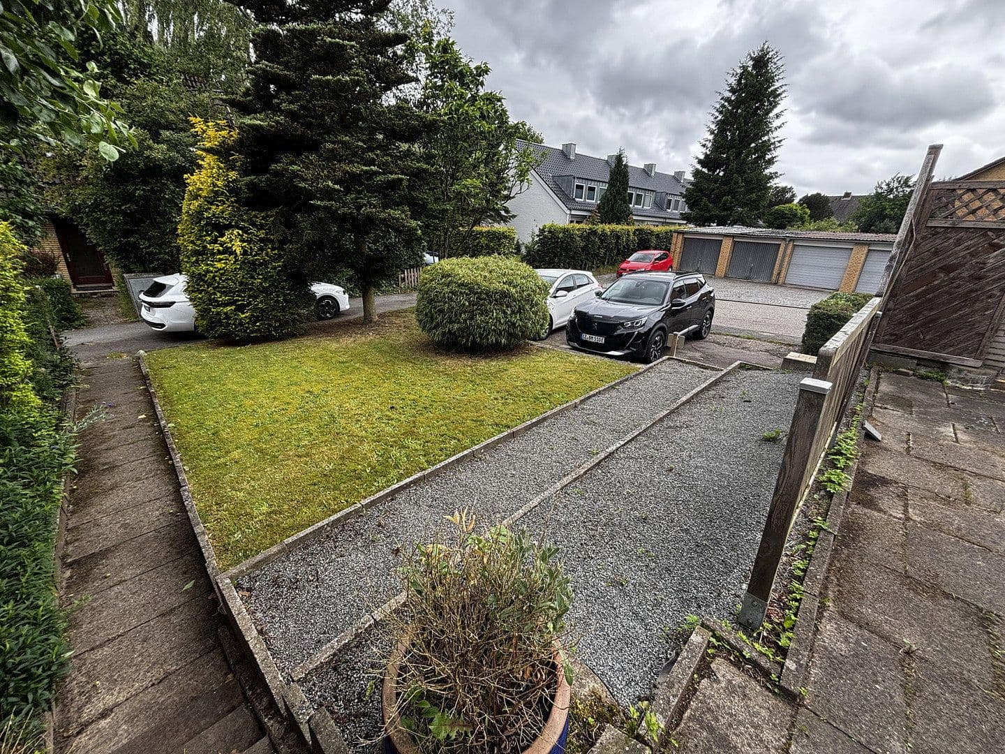 Prenájom domu 87 m², pozemok 220 m², Itzehoe, Šlezvicko-Holštajnsko Prenájom domu 87 m², pozemok 220 m², Itzehoe, Šlezvicko-Holštajnsko
