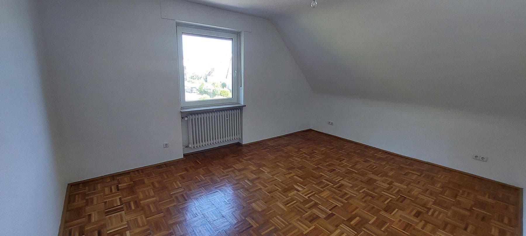 Predaj domu 260 m², pozemok 993 m², Wendelstein, Bavorsko Predaj domu 260 m², pozemok 993 m², Wendelstein, Bavorsko