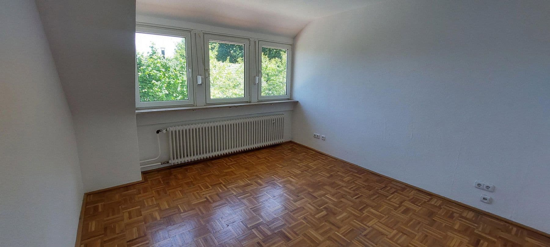Predaj domu 260 m², pozemok 993 m², Wendelstein, Bavorsko Predaj domu 260 m², pozemok 993 m², Wendelstein, Bavorsko