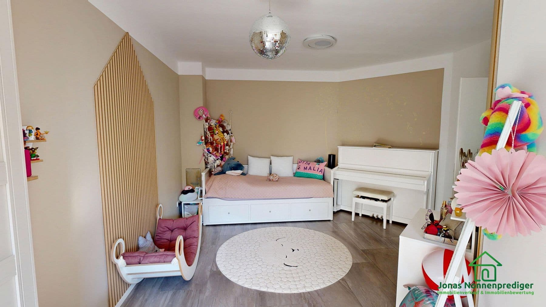 Predaj domu 190 m², pozemok 2.414 m², Fischerdamm 4, Cramonshagen, Meklenbursko-Predpomoransko Predaj domu 190 m², pozemok 2.414 m², Fischerdamm 4, Cramonshagen, Meklenbursko-Predpomoransko