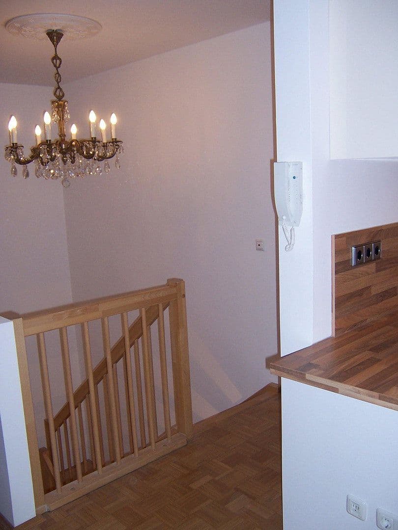 Prenájom bytu 3-izbový 84 m², Ferdinand-Lassalle-Str. 11, Leipzig, Sasko Prenájom bytu 3-izbový 84 m², Ferdinand-Lassalle-Str. 11, Leipzig, Sasko