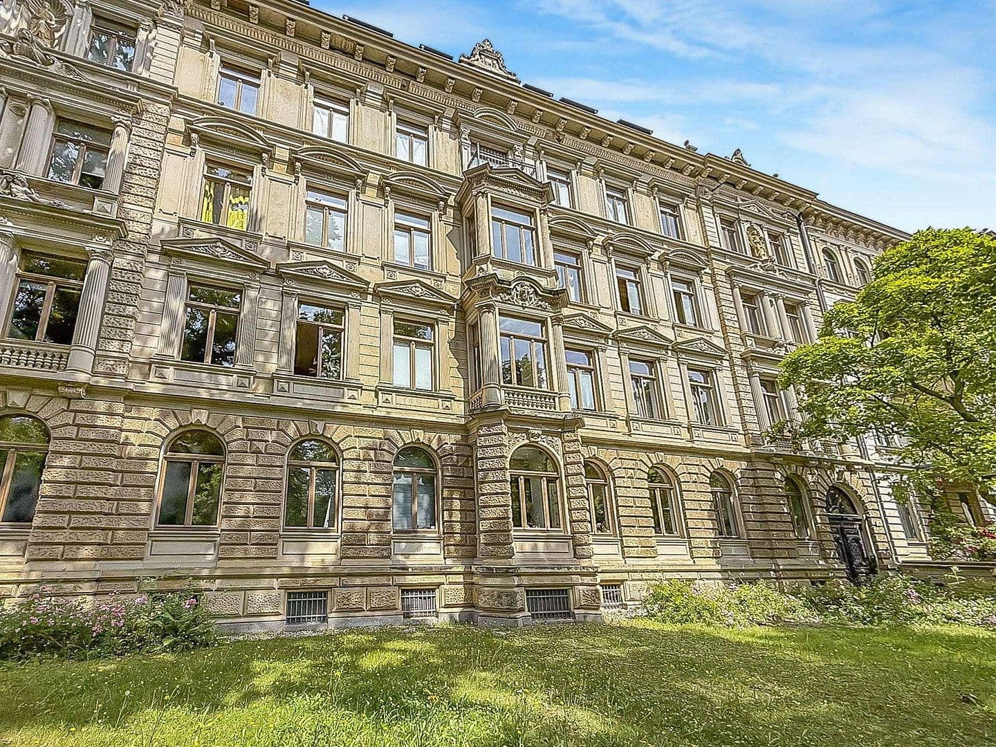Prenájom bytu 3-izbový 84 m², Ferdinand-Lassalle-Str. 11, Leipzig, Sasko Prenájom bytu 3-izbový 84 m², Ferdinand-Lassalle-Str. 11, Leipzig, Sasko