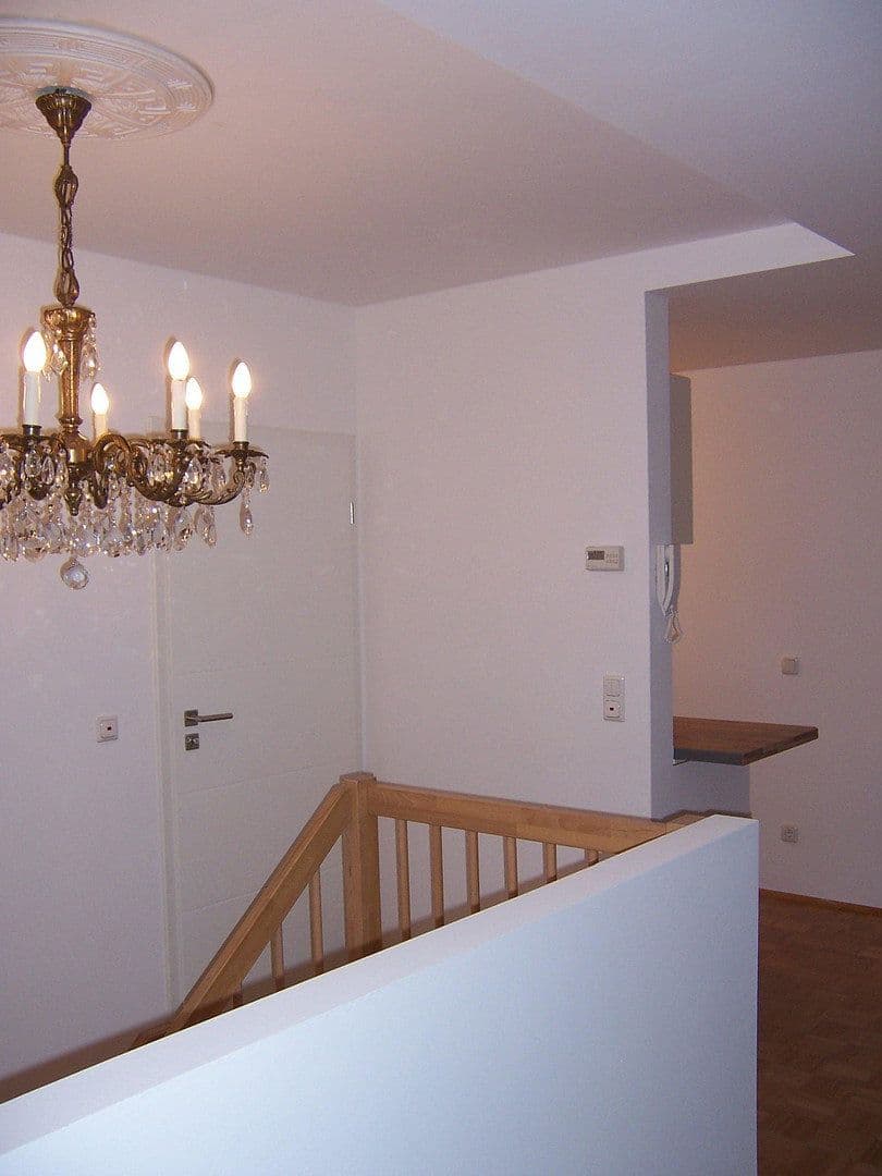 Prenájom bytu 3-izbový 84 m², Ferdinand-Lassalle-Str. 11, Leipzig, Sasko Prenájom bytu 3-izbový 84 m², Ferdinand-Lassalle-Str. 11, Leipzig, Sasko