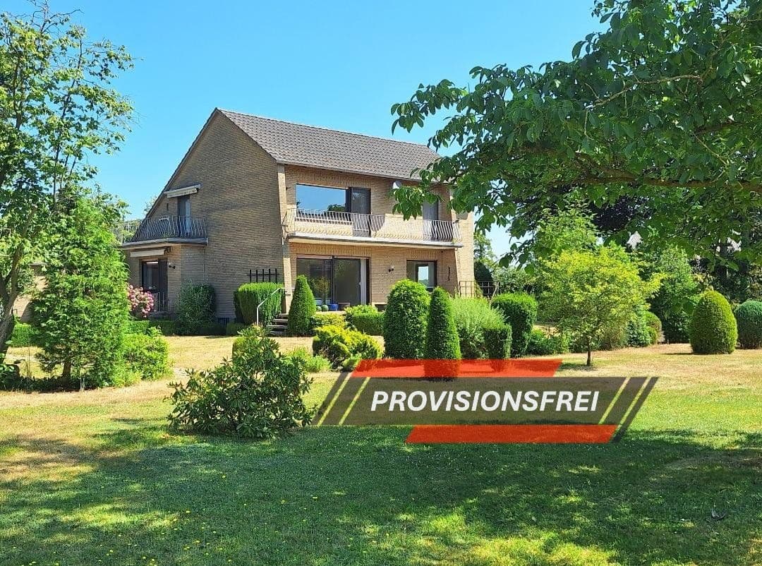 Predaj domu 204 m², pozemok 3.250 m², Diepholz, Dolné Sasko Predaj domu 204 m², pozemok 3.250 m², Diepholz, Dolné Sasko