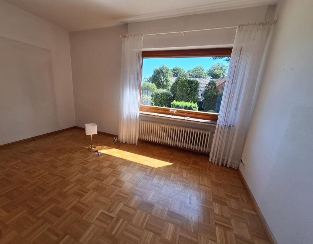 Predaj domu 204 m², pozemok 3.250 m², Diepholz, Dolné Sasko Predaj domu 204 m², pozemok 3.250 m², Diepholz, Dolné Sasko