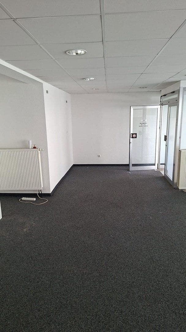 Prenájom nebytového priestoru 44 m², Bahnhofstr., Mörfelden-Walldorf, Hesensko Prenájom nebytového priestoru 44 m², Bahnhofstr., Mörfelden-Walldorf, Hesensko