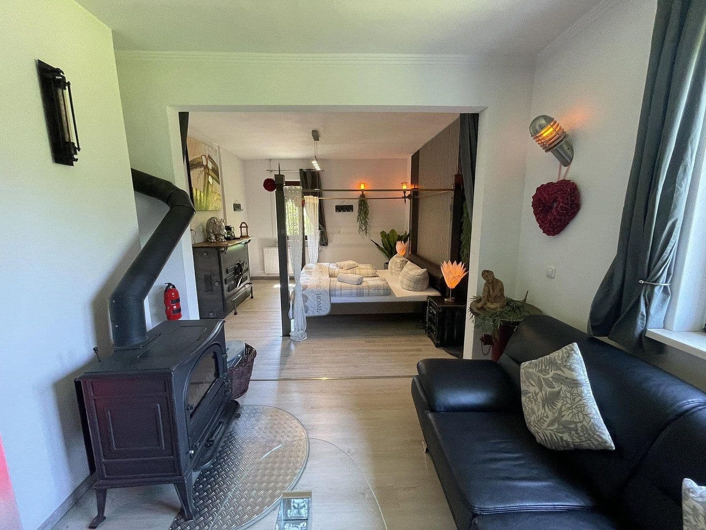 Predaj domu 160 m², pozemok 7.296 m², Gerolstein, Porýnie-Falcko Predaj domu 160 m², pozemok 7.296 m², Gerolstein, Porýnie-Falcko