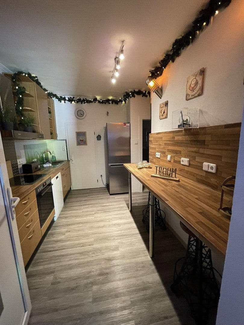 Predaj domu 160 m², pozemok 7.296 m², Gerolstein, Porýnie-Falcko Predaj domu 160 m², pozemok 7.296 m², Gerolstein, Porýnie-Falcko