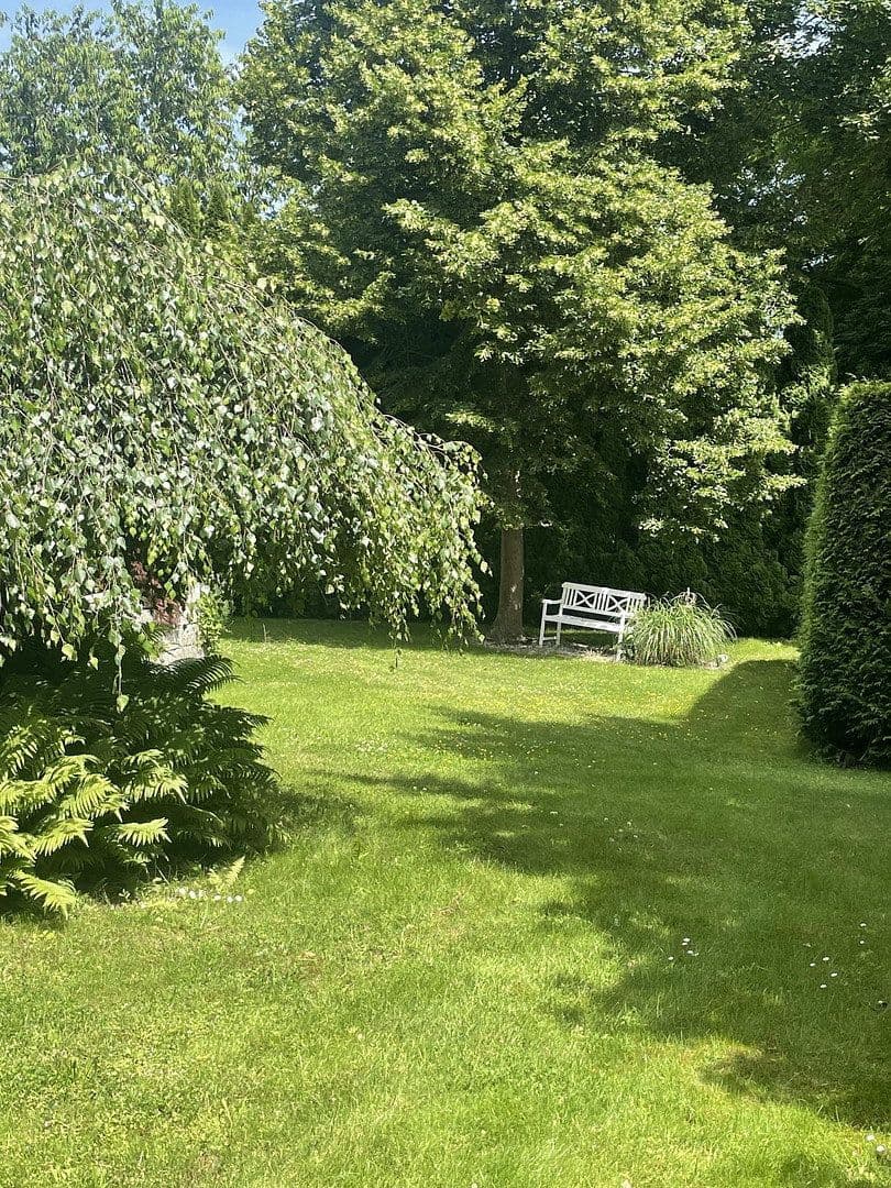 Predaj domu 250 m², pozemok 2.300 m², Glienicke/Nordbahn, Brandenbursko Predaj domu 250 m², pozemok 2.300 m², Glienicke/Nordbahn, Brandenbursko