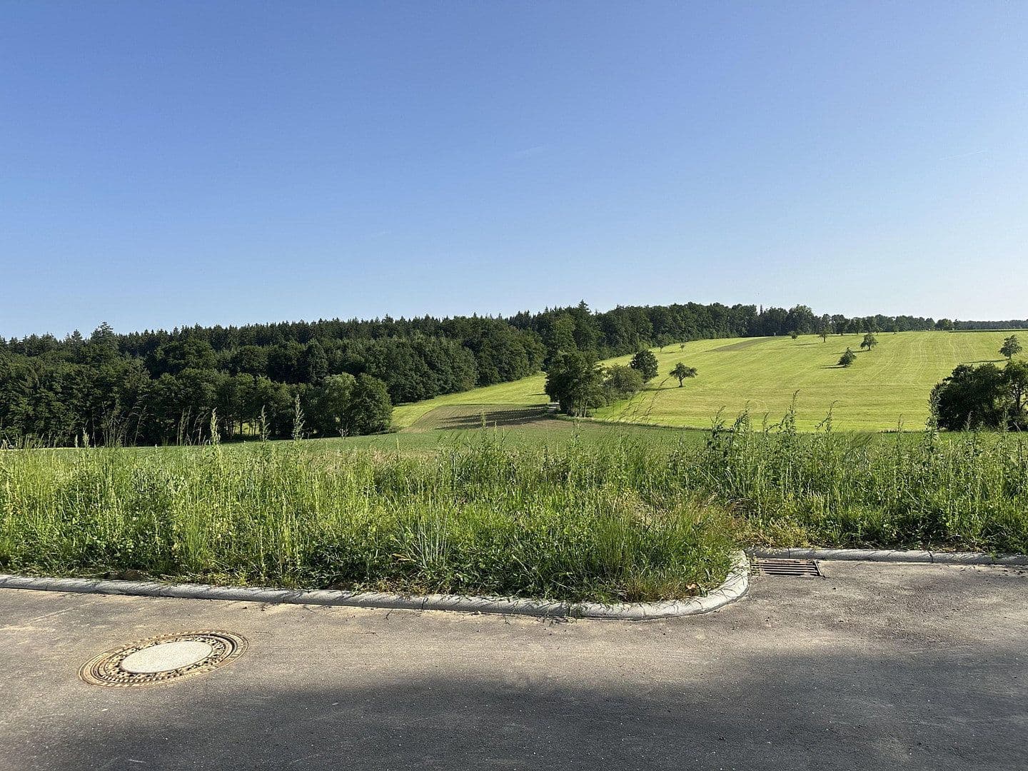 Predaj pozemku 353 m², Enzianweg 30, Schorndorf, Bádensko-Wurttembersko Predaj pozemku 353 m², Enzianweg 30, Schorndorf, Bádensko-Wurttembersko