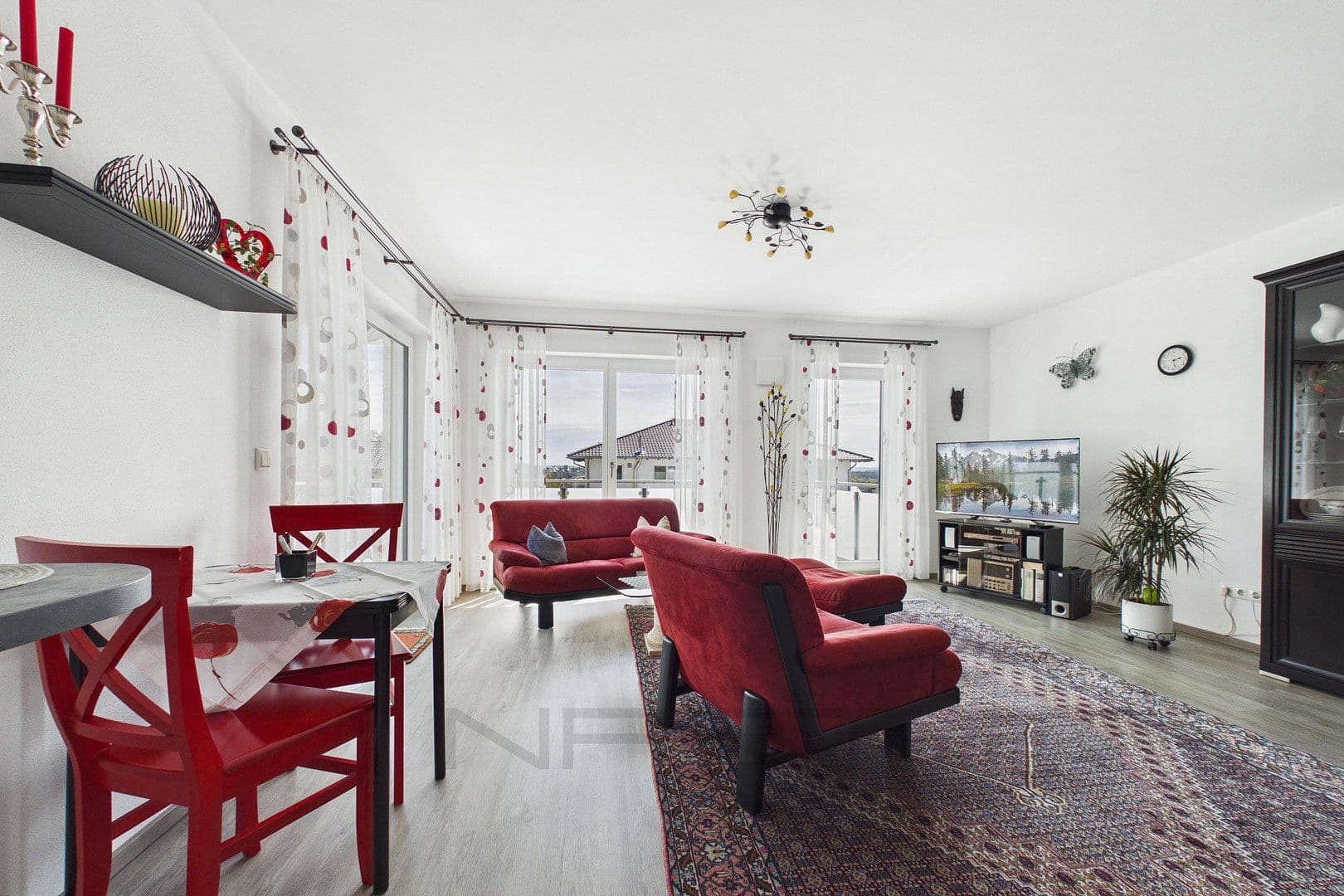 Predaj bytu 3-izbový 84 m², Wiesenweg 2, Hengersberg, Bavorsko Predaj bytu 3-izbový 84 m², Wiesenweg 2, Hengersberg, Bavorsko