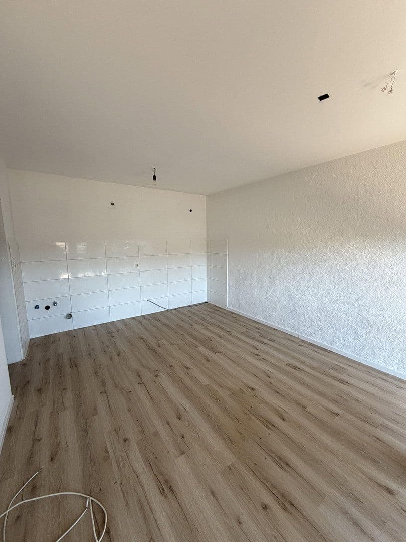 Prenájom bytu 4-izbový 133 m², Ludwigstraße 70, Wald-Michelbach, Hesensko Prenájom bytu 4-izbový 133 m², Ludwigstraße 70, Wald-Michelbach, Hesensko
