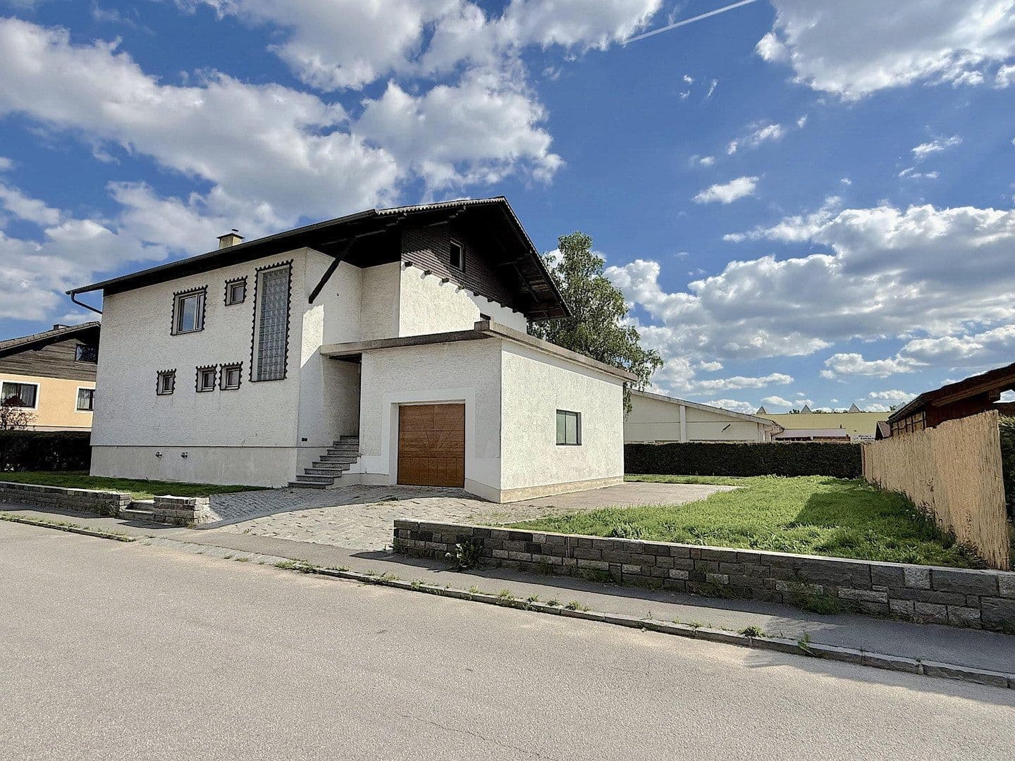 Predaj domu 225 m², pozemok 692 m², Dr.-Alfred-Besenböck-Straße 7, Schrems, Dolné Rakúsko Predaj domu 225 m², pozemok 692 m², Dr.-Alfred-Besenböck-Straße 7, Schrems, Dolné Rakúsko