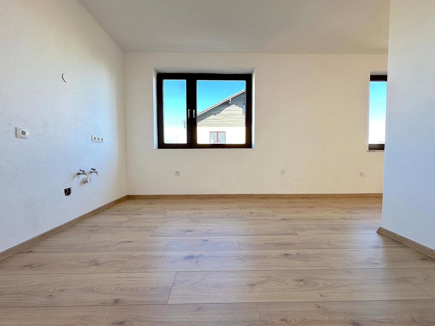 Predaj domu 225 m², pozemok 692 m², Dr.-Alfred-Besenböck-Straße 7, Schrems, Dolné Rakúsko Predaj domu 225 m², pozemok 692 m², Dr.-Alfred-Besenböck-Straße 7, Schrems, Dolné Rakúsko