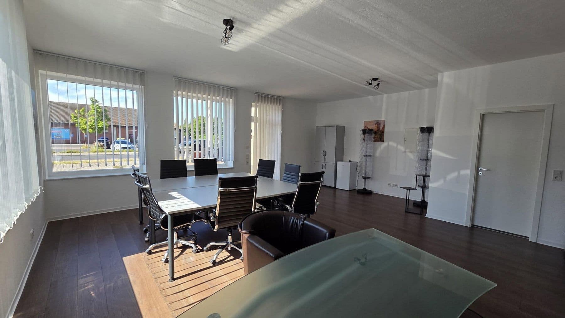Prenájom kancelárie 36 m², Im Boden 1, Fronhausen, Hesensko Prenájom kancelárie 36 m², Im Boden 1, Fronhausen, Hesensko