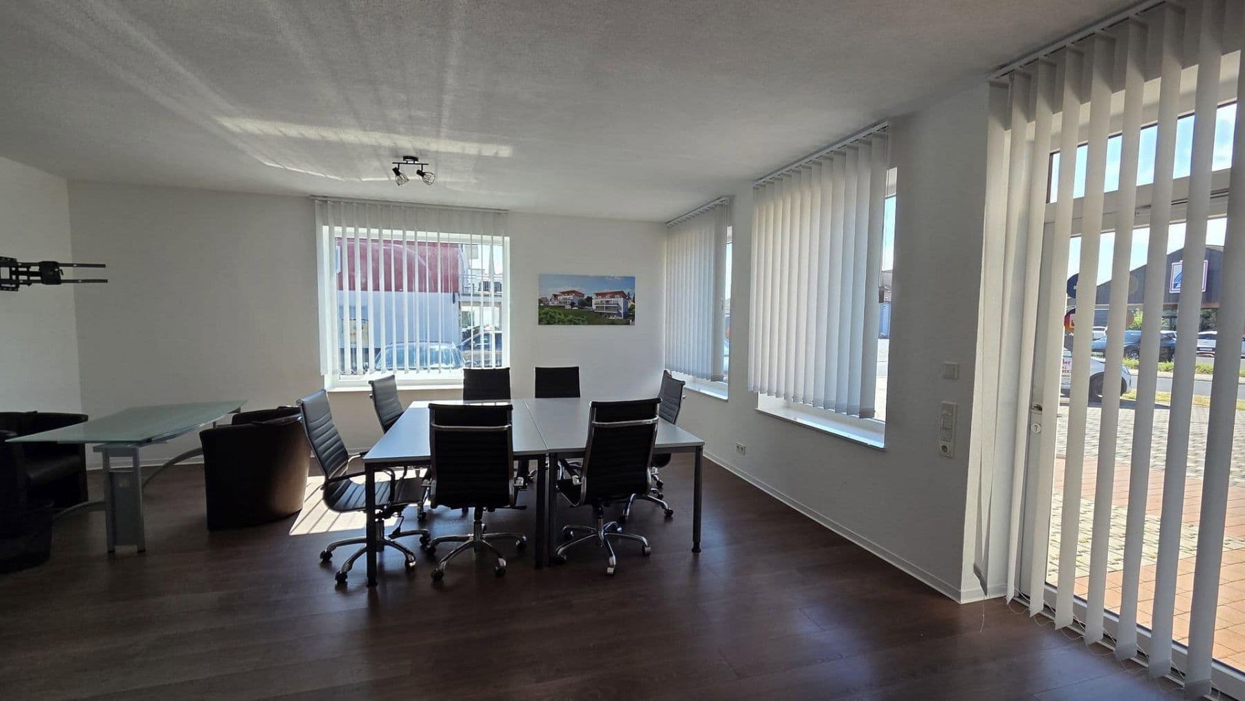 Prenájom kancelárie 36 m², Im Boden 1, Fronhausen, Hesensko Prenájom kancelárie 36 m², Im Boden 1, Fronhausen, Hesensko