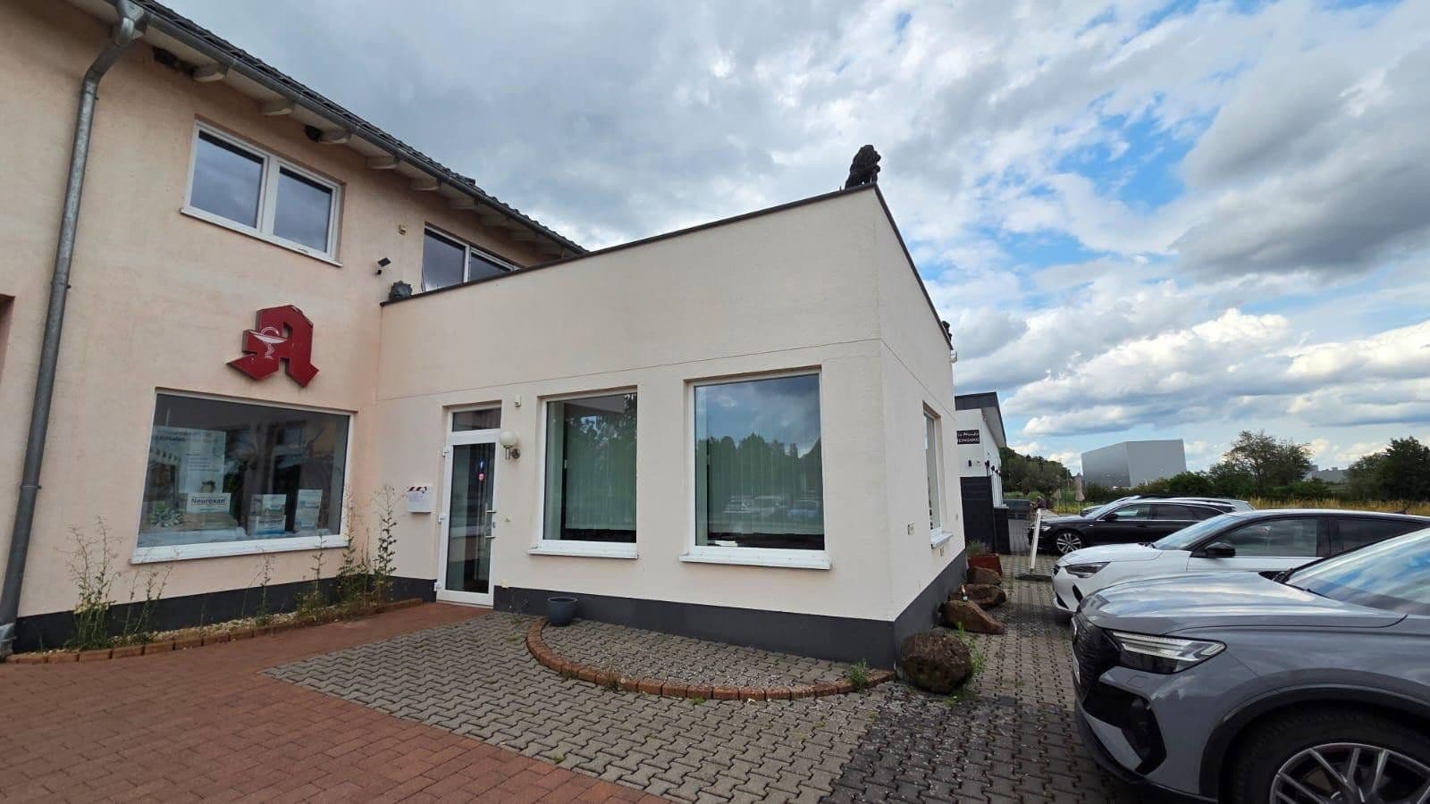 Prenájom kancelárie 36 m², Im Boden 1, Fronhausen, Hesensko Prenájom kancelárie 36 m², Im Boden 1, Fronhausen, Hesensko
