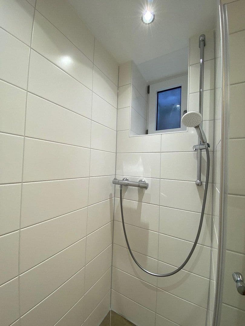 Prenájom bytu 3-izbový 74 m², Regensburg, Bavorsko Prenájom bytu 3-izbový 74 m², Regensburg, Bavorsko