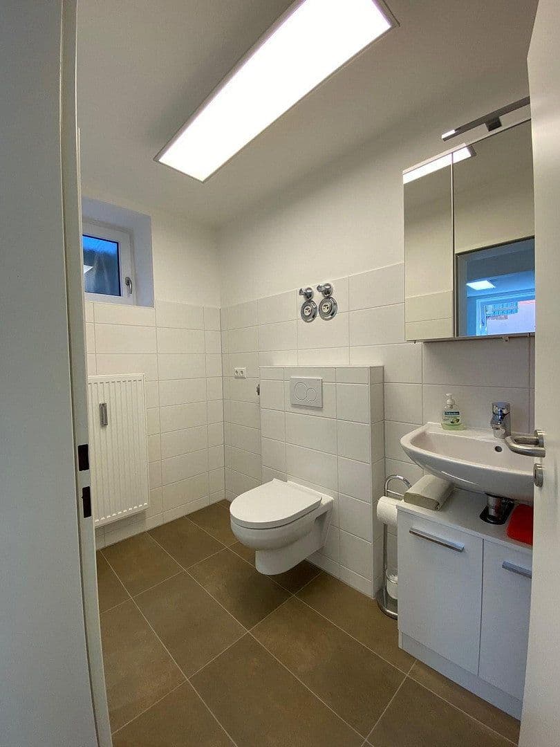 Prenájom bytu 3-izbový 74 m², Regensburg, Bavorsko Prenájom bytu 3-izbový 74 m², Regensburg, Bavorsko