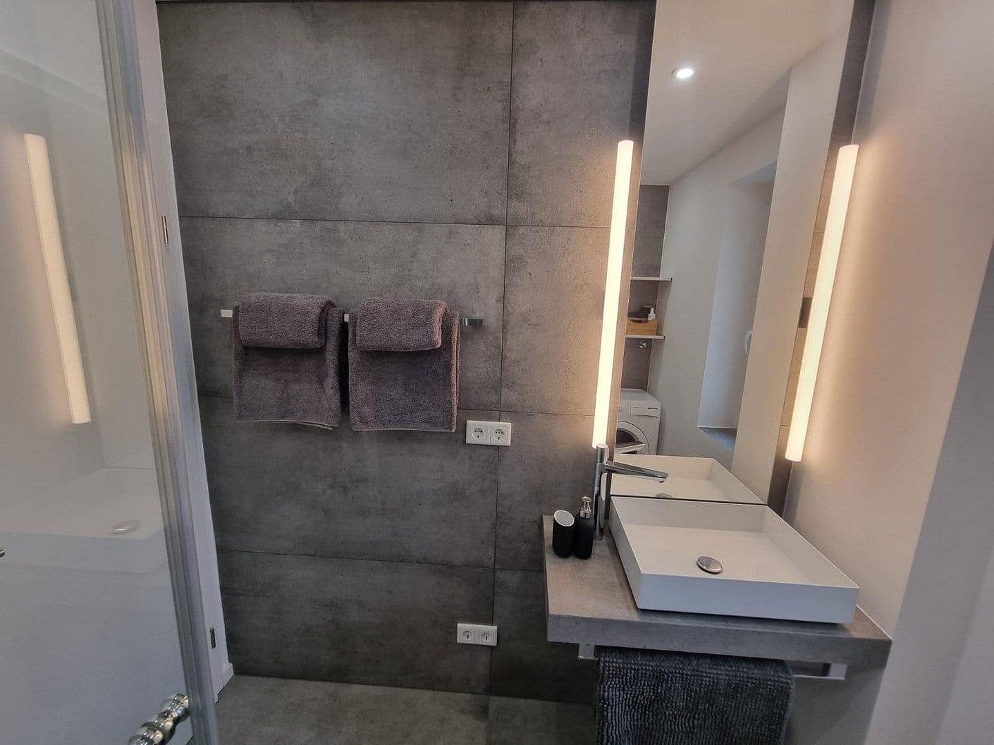 Prenájom bytu 2-izbový 60 m², Oberbilker Allee, 39, Düsseldorf, Severné Porýnie - Westfálsko Prenájom bytu 2-izbový 60 m², Oberbilker Allee, 39, Düsseldorf, Severné Porýnie - Westfálsko