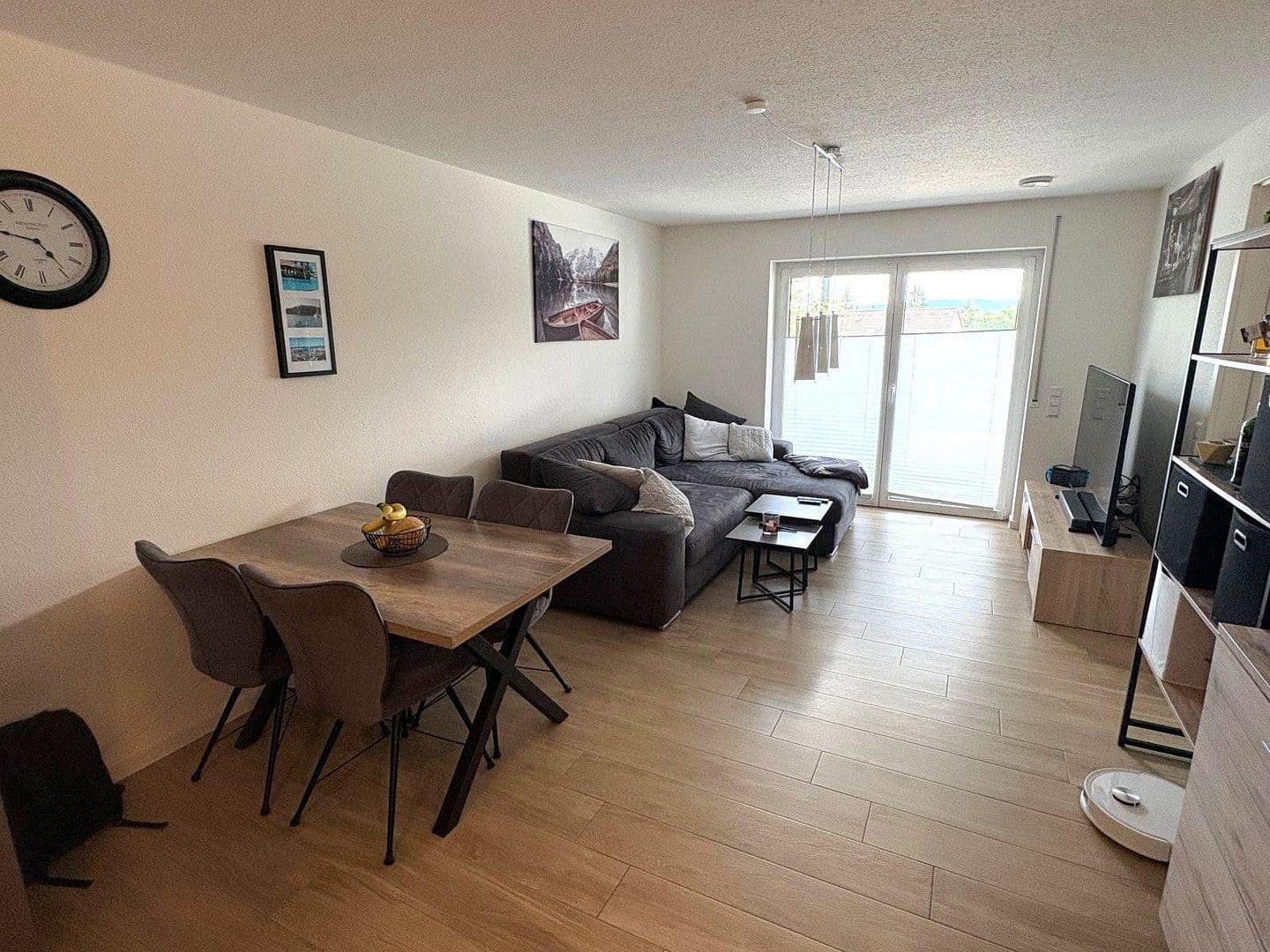 Prenájom bytu 2-izbový 53 m², Rietheim-Weilheim, Bádensko-Wurttembersko Prenájom bytu 2-izbový 53 m², Rietheim-Weilheim, Bádensko-Wurttembersko