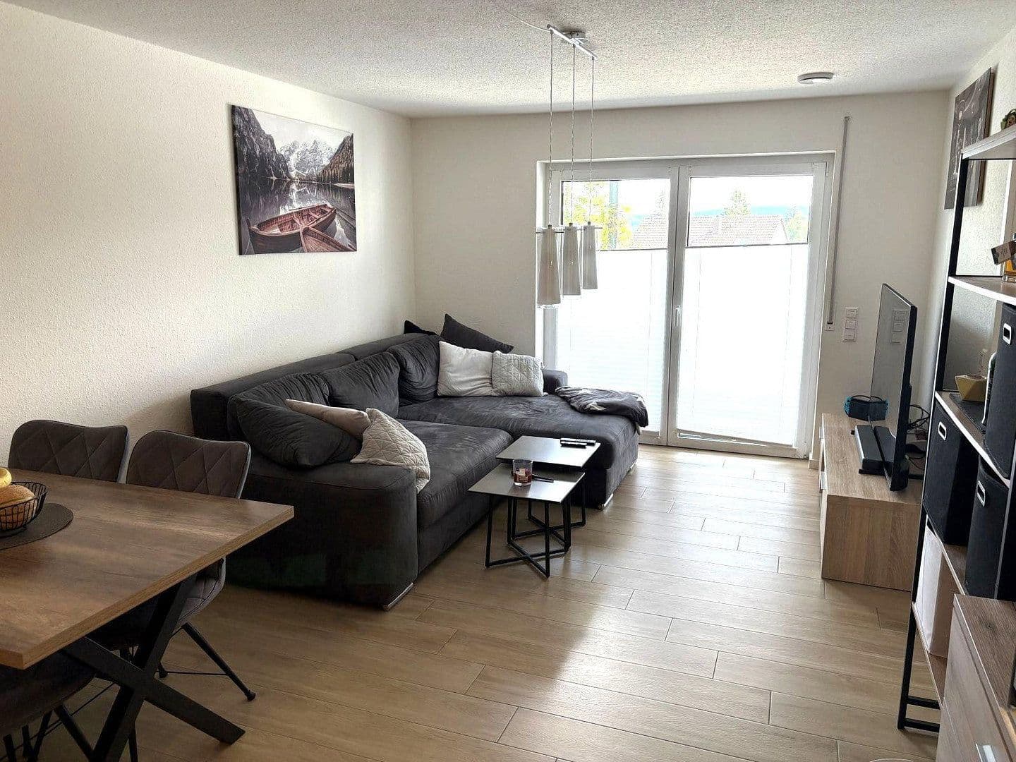 Prenájom bytu 2-izbový 53 m², Rietheim-Weilheim, Bádensko-Wurttembersko Prenájom bytu 2-izbový 53 m², Rietheim-Weilheim, Bádensko-Wurttembersko