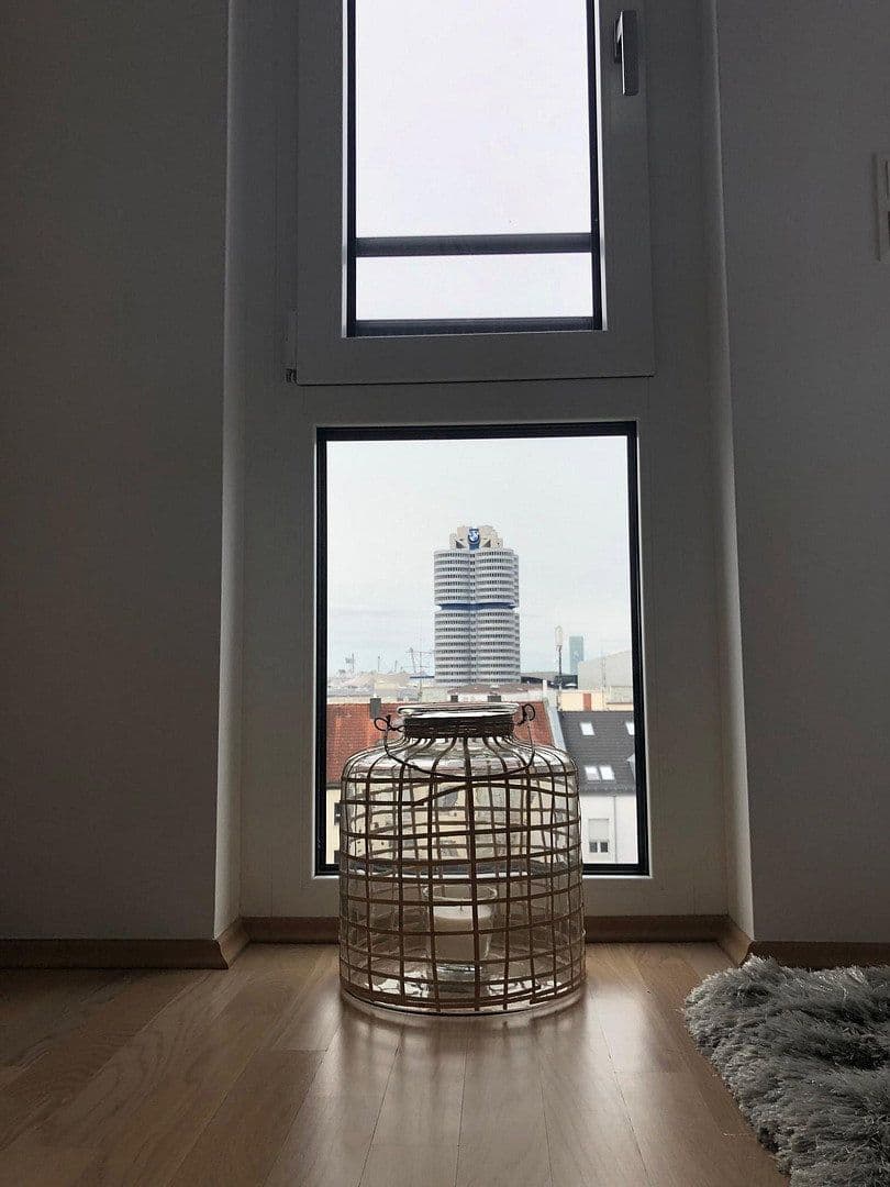 Prenájom bytu 2-izbový 48 m², Schleißheimer Str. 247b, München, Bavorsko Prenájom bytu 2-izbový 48 m², Schleißheimer Str. 247b, München, Bavorsko