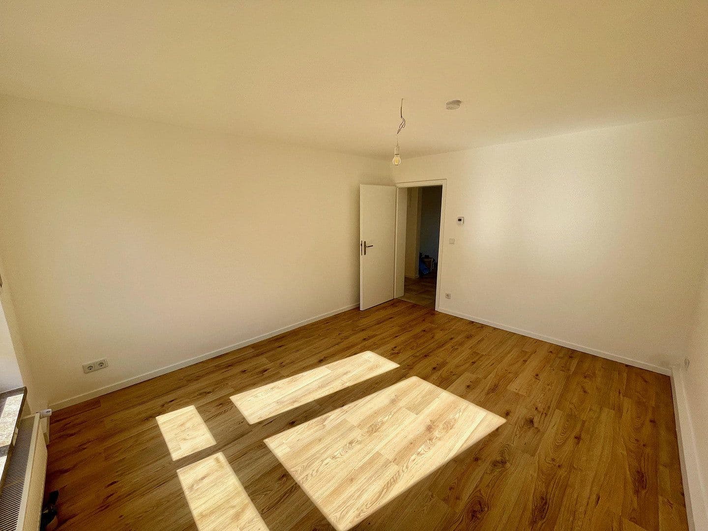 Prenájom bytu 2-izbový 60 m², St.-Franziskus-Str. 9, Kaiserslautern, Porýnie-Falcko Prenájom bytu 2-izbový 60 m², St.-Franziskus-Str. 9, Kaiserslautern, Porýnie-Falcko