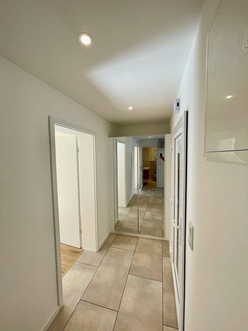 Prenájom bytu 2-izbový 60 m², St.-Franziskus-Str. 9, Kaiserslautern, Porýnie-Falcko Prenájom bytu 2-izbový 60 m², St.-Franziskus-Str. 9, Kaiserslautern, Porýnie-Falcko
