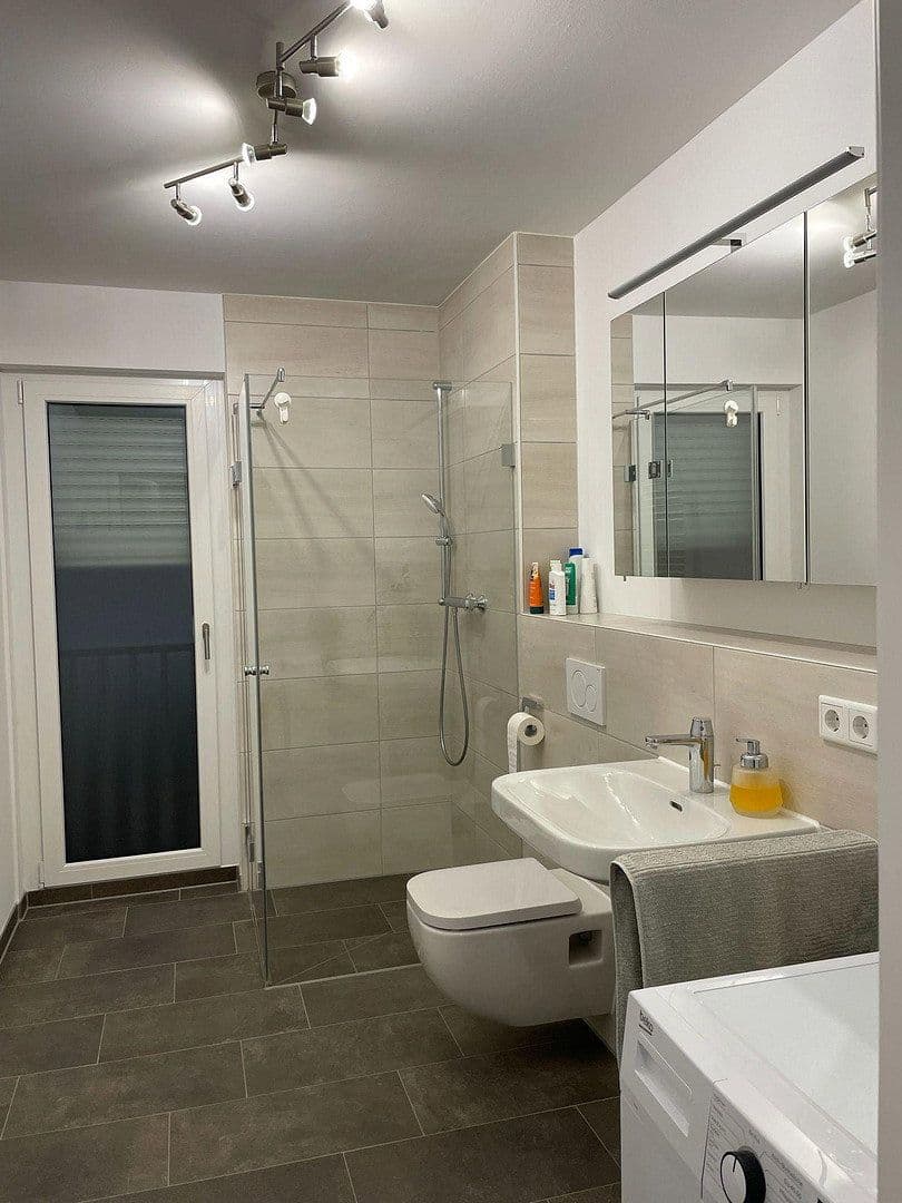 Prenájom bytu 2-izbový 50 m², Maria-Arndts-Str. 27, München Aubing, Bavorsko Prenájom bytu 2-izbový 50 m², Maria-Arndts-Str. 27, München Aubing, Bavorsko
