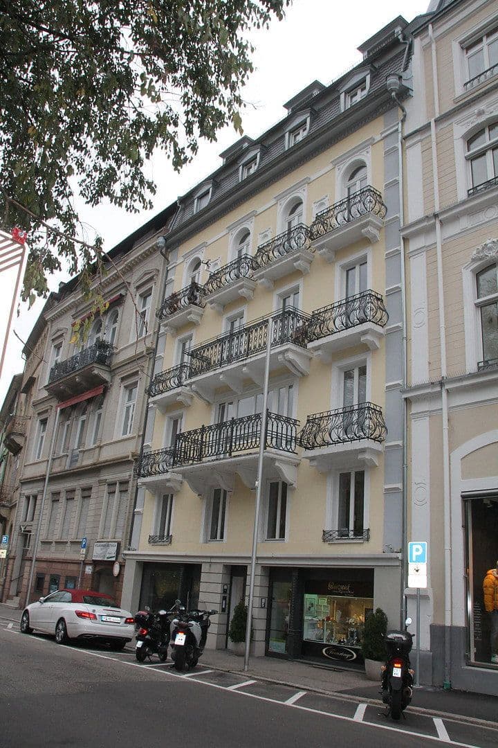 Prenájom nebytového priestoru 33 m², Luisenstr. 24, Baden-Baden, Bádensko-Wurttembersko Prenájom nebytového priestoru 33 m², Luisenstr. 24, Baden-Baden, Bádensko-Wurttembersko