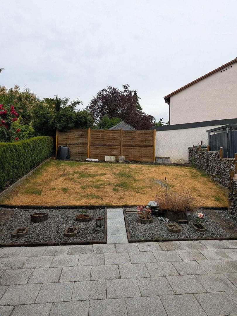 Predaj domu 88 m², pozemok 187 m², Schlesische Straße 38, Aalen, Bádensko-Wurttembersko Predaj domu 88 m², pozemok 187 m², Schlesische Straße 38, Aalen, Bádensko-Wurttembersko