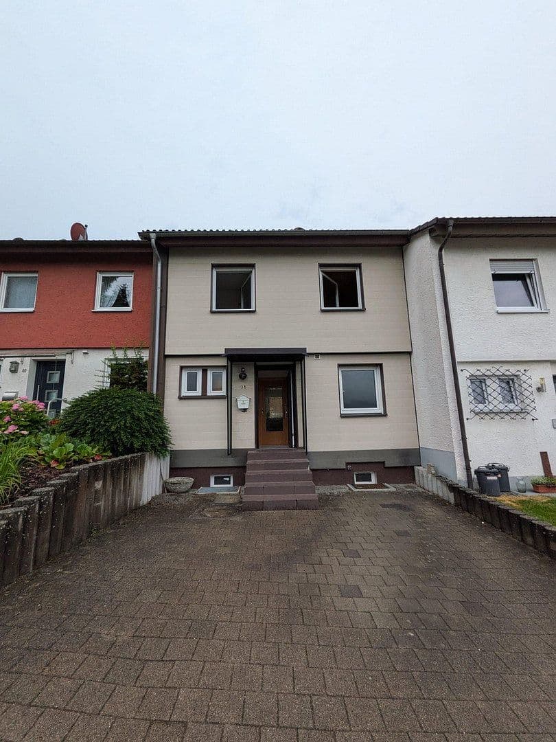 Predaj domu 88 m², pozemok 187 m², Schlesische Straße 38, Aalen, Bádensko-Wurttembersko Predaj domu 88 m², pozemok 187 m², Schlesische Straße 38, Aalen, Bádensko-Wurttembersko