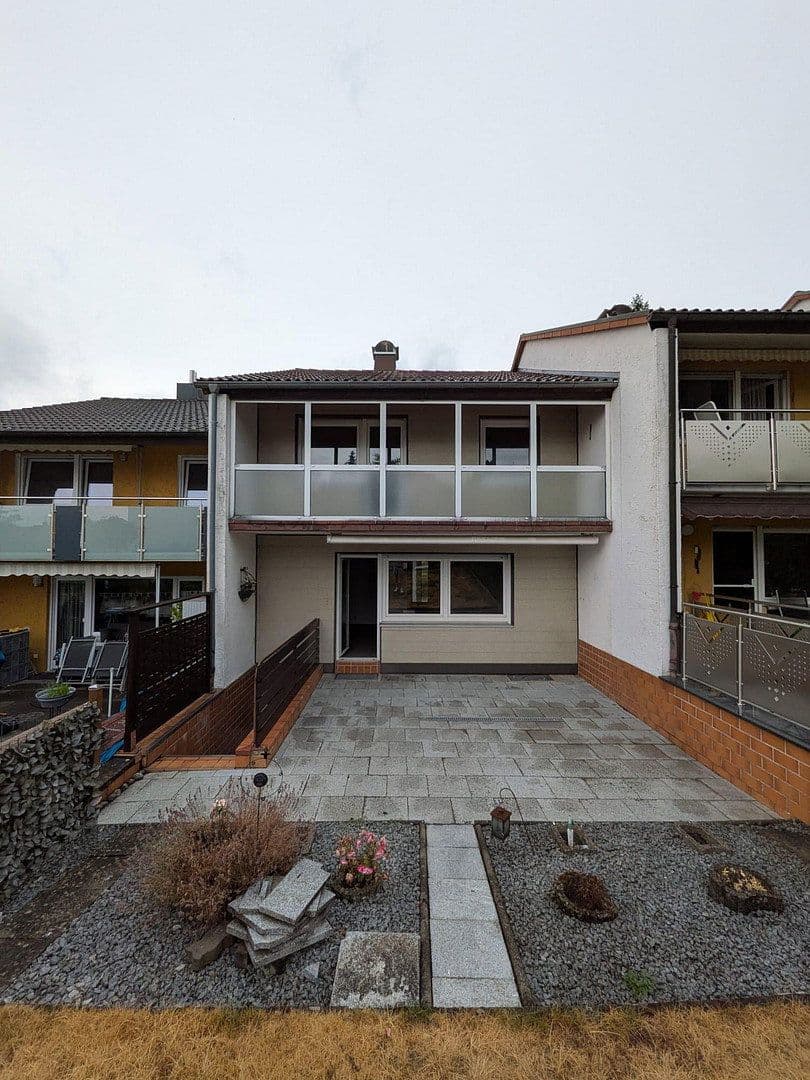 Predaj domu 88 m², pozemok 187 m², Schlesische Straße 38, Aalen, Bádensko-Wurttembersko Predaj domu 88 m², pozemok 187 m², Schlesische Straße 38, Aalen, Bádensko-Wurttembersko