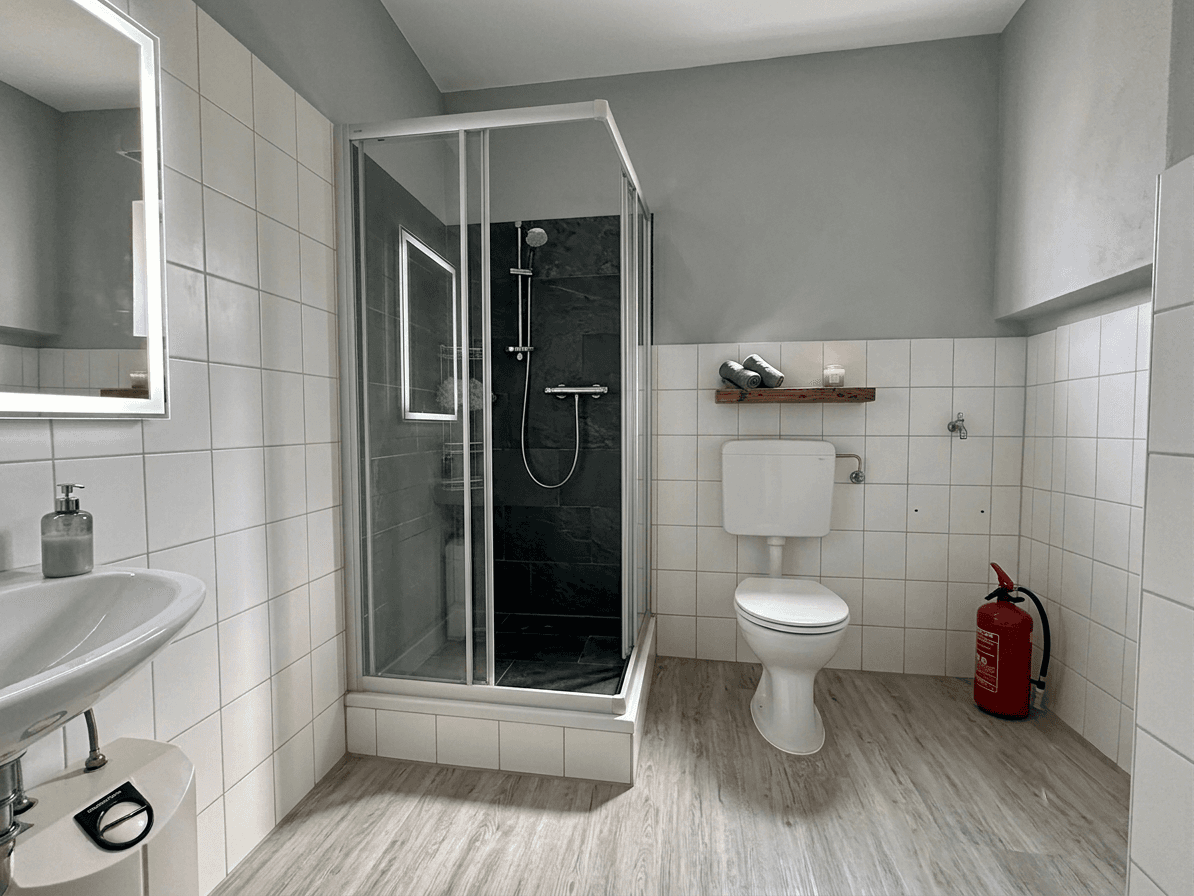 Prenájom kancelárie 70 m², Düsseldorfer Str. 181, Leverkusen, Severné Porýnie - Westfálsko Prenájom kancelárie 70 m², Düsseldorfer Str. 181, Leverkusen, Severné Porýnie - Westfálsko