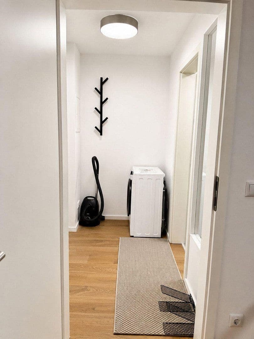 Prenájom bytu 1-izbový 34 m², Königswieser Straße 1, München, Bavorsko Prenájom bytu 1-izbový 34 m², Königswieser Straße 1, München, Bavorsko