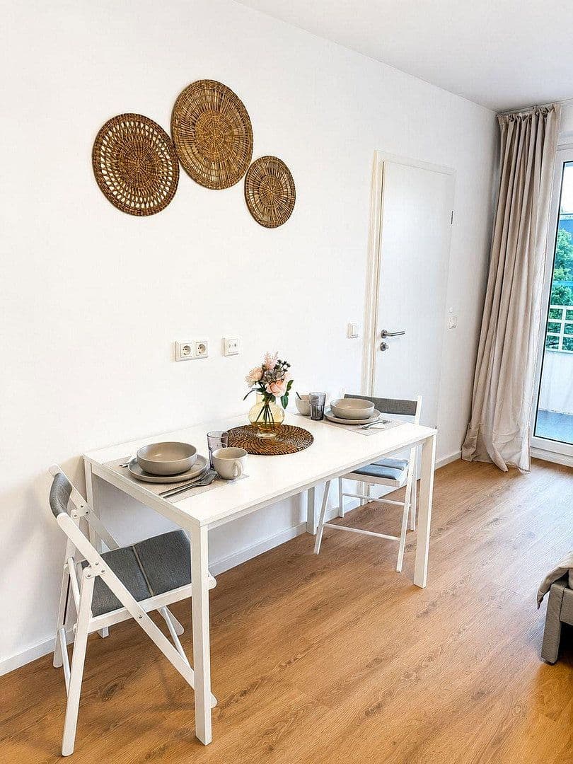 Prenájom bytu 1-izbový 34 m², Königswieser Straße 1, München, Bavorsko Prenájom bytu 1-izbový 34 m², Königswieser Straße 1, München, Bavorsko