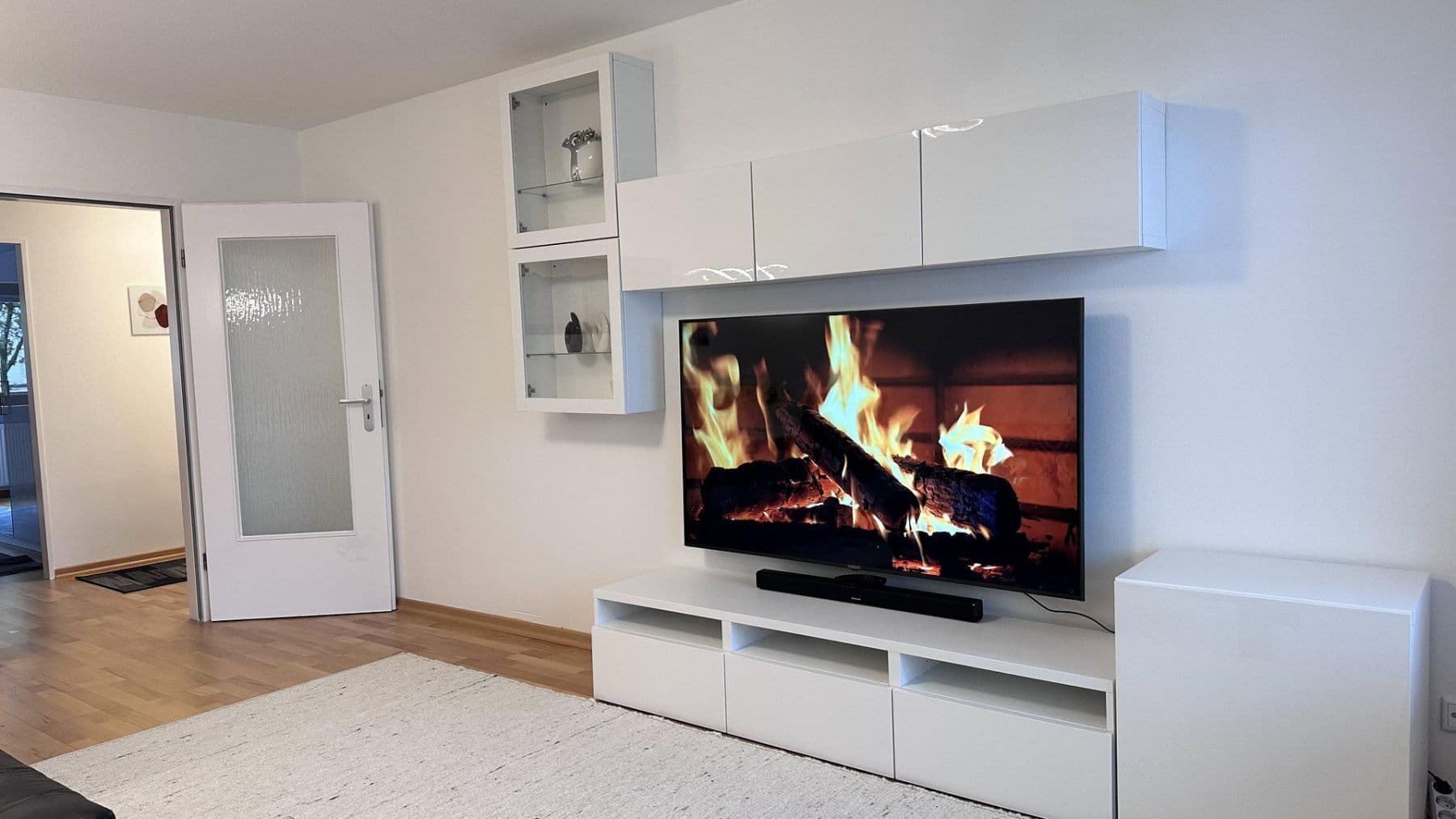 Prenájom bytu 3-izbový 73 m², München, Bavorsko Prenájom bytu 3-izbový 73 m², München, Bavorsko
