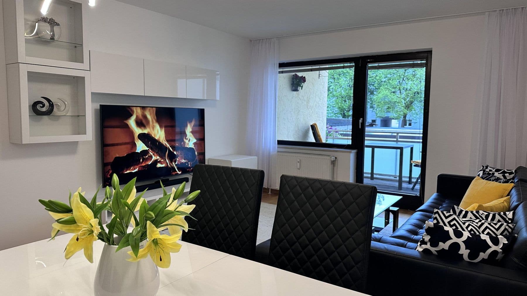 Prenájom bytu 3-izbový 73 m², München, Bavorsko Prenájom bytu 3-izbový 73 m², München, Bavorsko