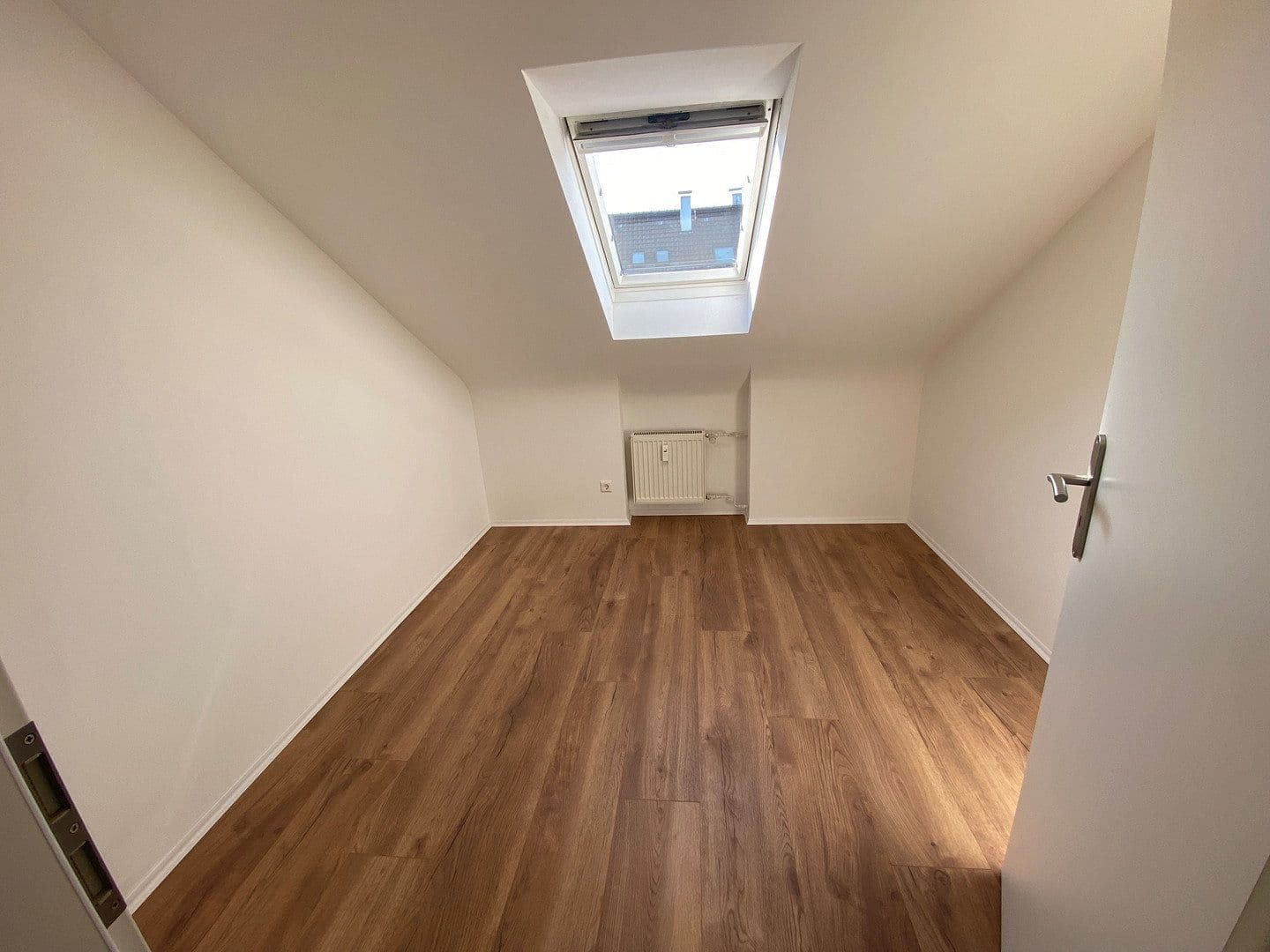Prenájom bytu 3-izbový 58 m², Teckstr. 2, Göppingen, Bádensko-Wurttembersko Prenájom bytu 3-izbový 58 m², Teckstr. 2, Göppingen, Bádensko-Wurttembersko