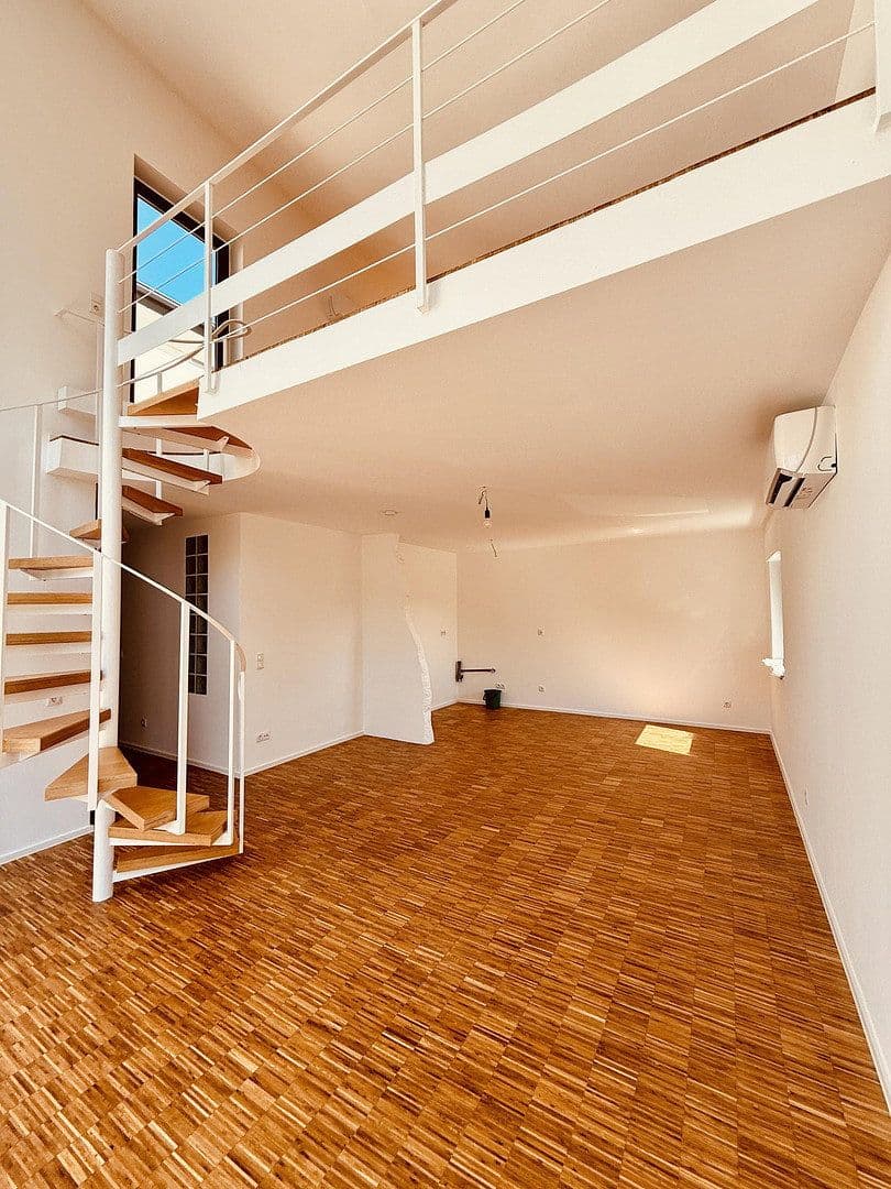 Prenájom bytu 2-izbový 92 m², Arndtstraße 32-34, Köln, Severné Porýnie - Westfálsko Prenájom bytu 2-izbový 92 m², Arndtstraße 32-34, Köln, Severné Porýnie - Westfálsko