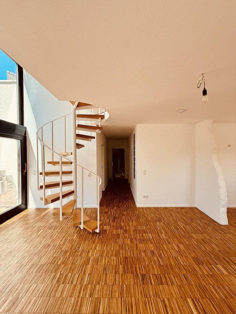 Prenájom bytu 2-izbový 92 m², Arndtstraße 32-34, Köln, Severné Porýnie - Westfálsko Prenájom bytu 2-izbový 92 m², Arndtstraße 32-34, Köln, Severné Porýnie - Westfálsko