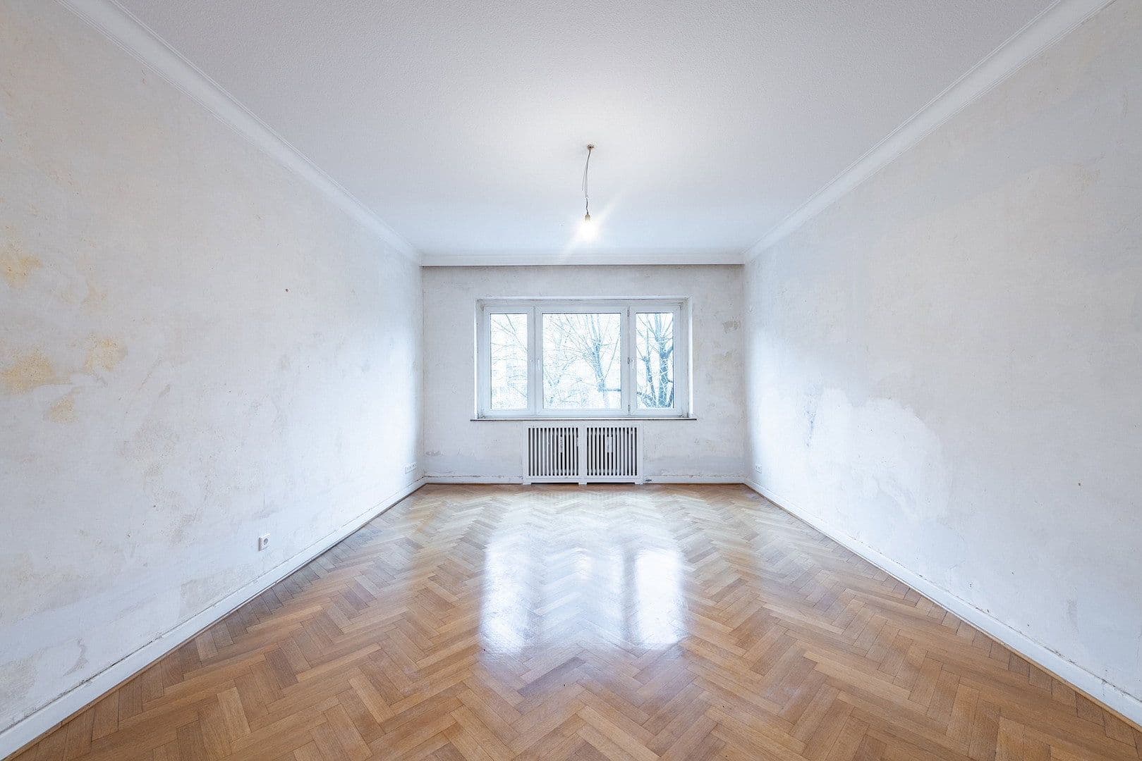 Prenájom bytu 2-izbový 100 m², Fischerstr. 45, Düsseldorf, Severné Porýnie - Westfálsko Prenájom bytu 2-izbový 100 m², Fischerstr. 45, Düsseldorf, Severné Porýnie - Westfálsko