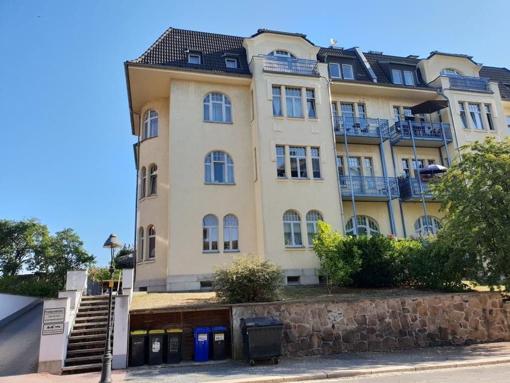 Prenájom bytu 2-izbový 71 m², Carolastraße 32, Zwickau, Sasko Prenájom bytu 2-izbový 71 m², Carolastraße 32, Zwickau, Sasko