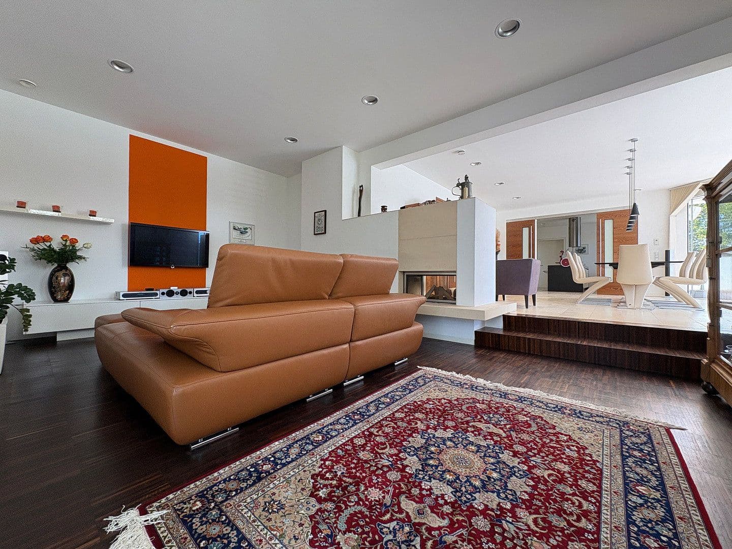 Predaj domu 572 m², pozemok 1.923 m², Rosenweg 8, Vöcklabruck, Horné Rakúsko Predaj domu 572 m², pozemok 1.923 m², Rosenweg 8, Vöcklabruck, Horné Rakúsko