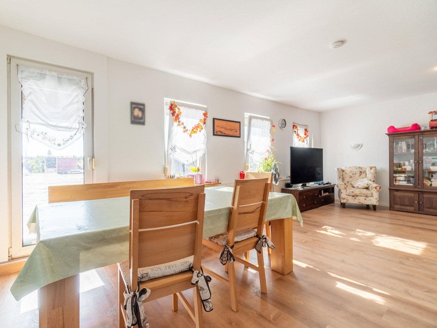 Prenájom bytu 5-izbový 161 m², Villingen-Schwenningen, Bádensko-Wurttembersko Prenájom bytu 5-izbový 161 m², Villingen-Schwenningen, Bádensko-Wurttembersko