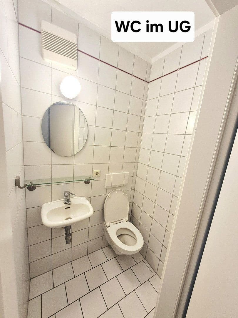 Prenájom bytu 4-izbový 96 m², Berlin, Berlín Prenájom bytu 4-izbový 96 m², Berlin, Berlín